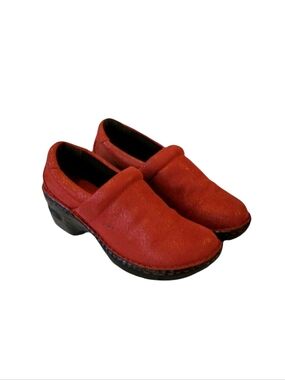 b.o.c. Born Concepts Peggy Red Leather Shimmer Cushioned Insole Clog Shoe